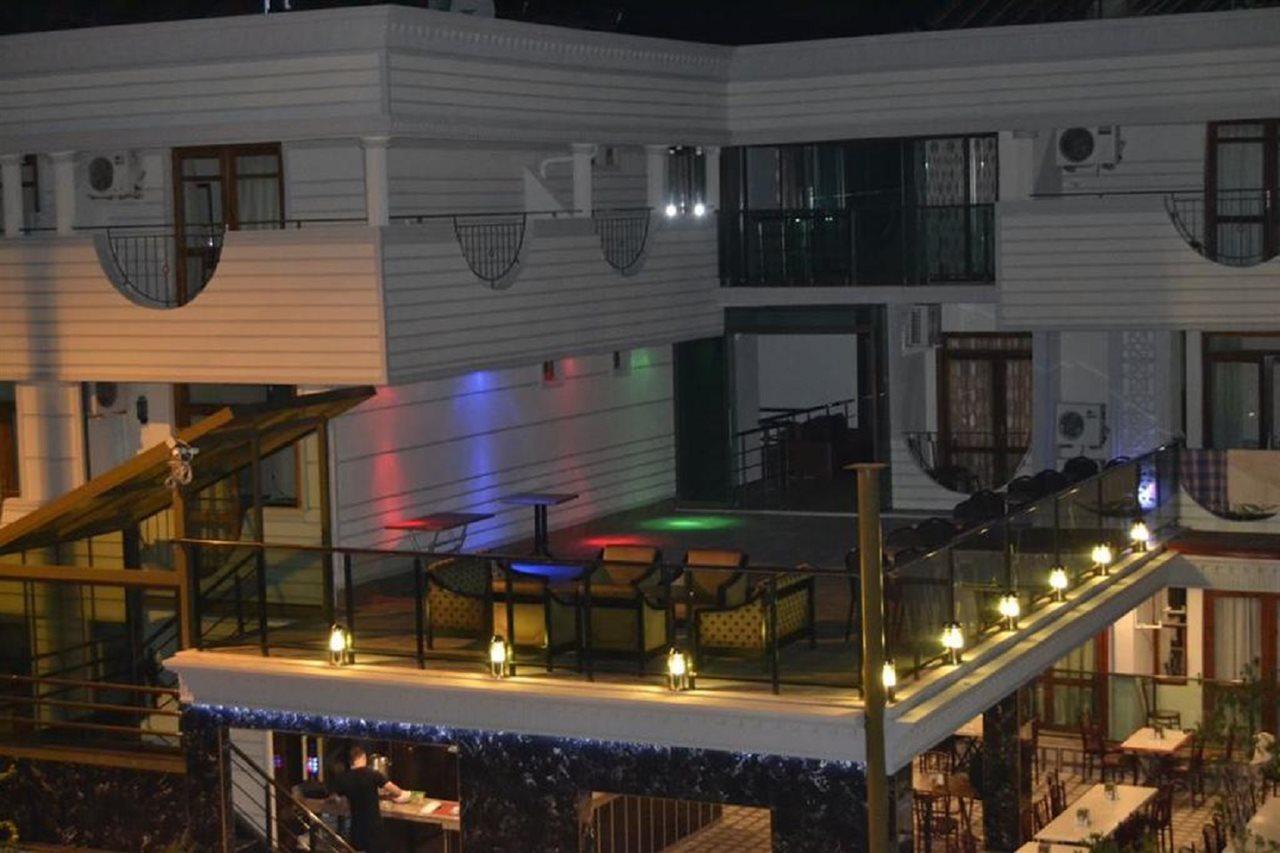 Britannia Hotel Кемер Екстериор снимка