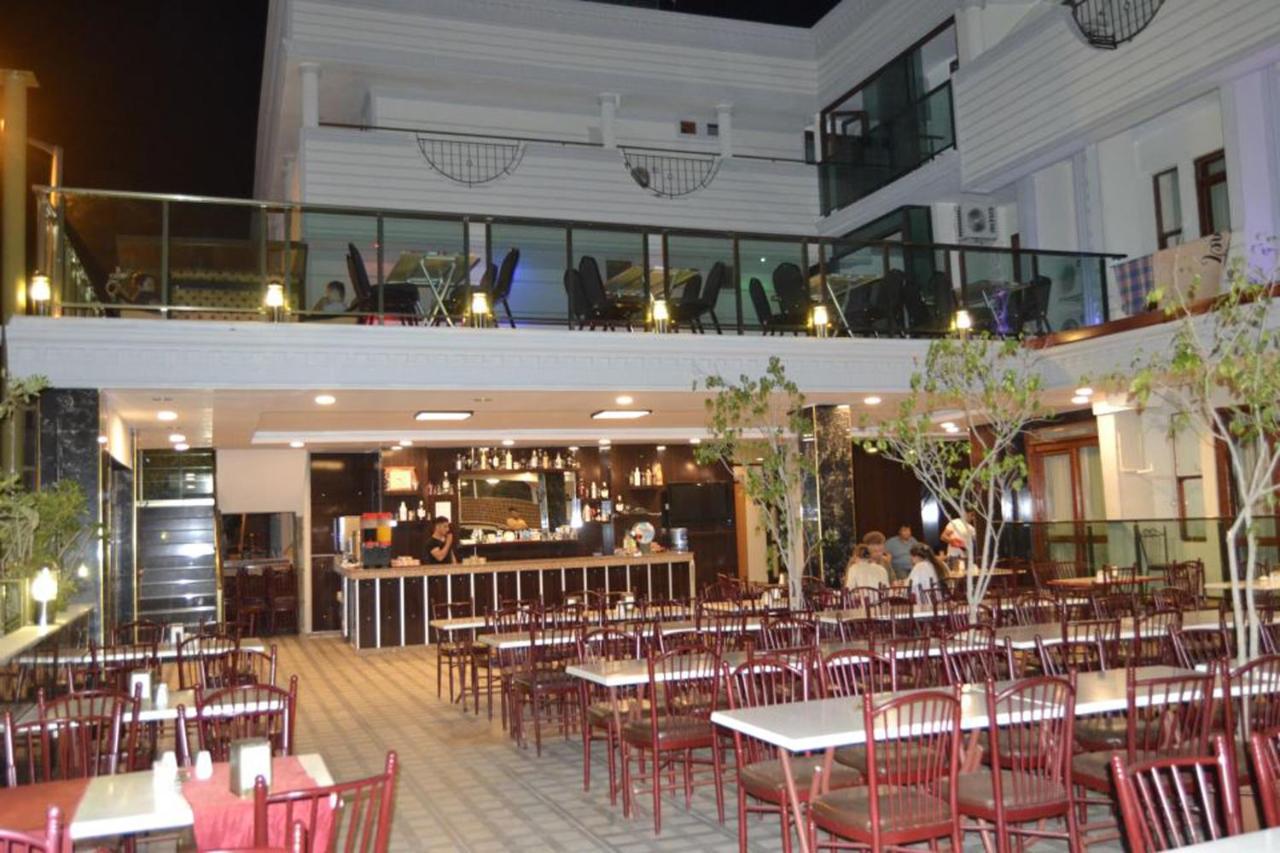 Britannia Hotel Кемер Екстериор снимка